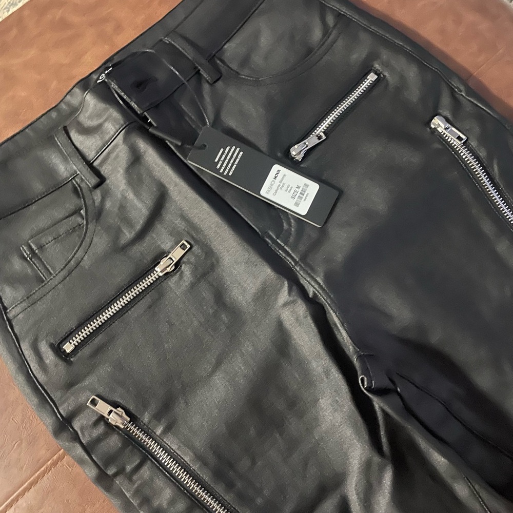 Fashion Nova Black Zipper Detail Pants